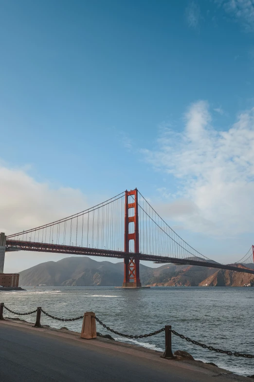 the golden gate bridge is very tall in the daytime