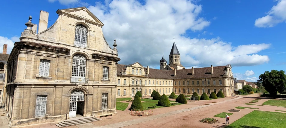 the architecture and surroundings of a historic building