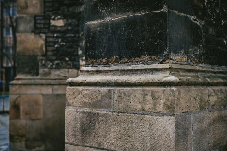 a close up s of a pillar and its corner