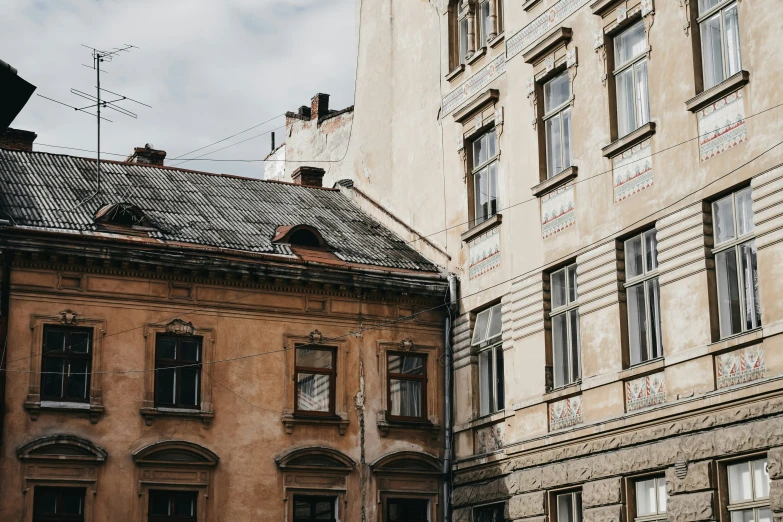 old buildings are pictured in this picture