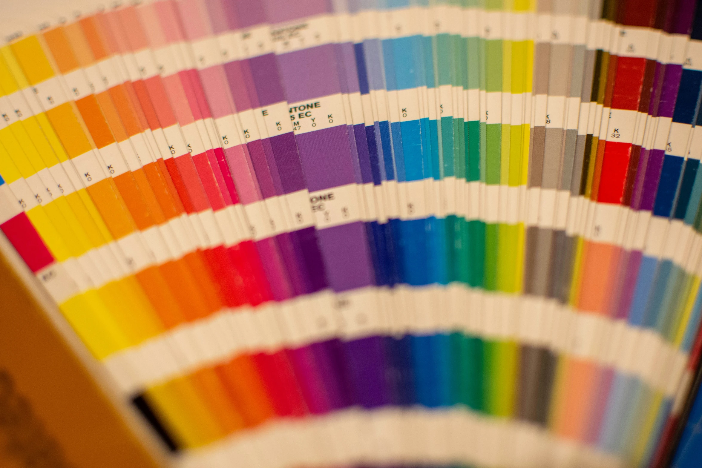 there are different colors of the pantone