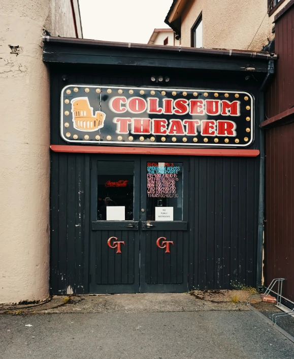 the outside of the collseu theater showing the sign