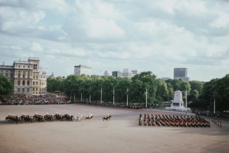 a large group of people that are standing in front of a group of people