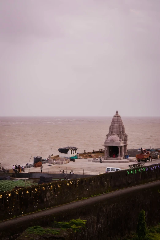 the view from the top of the hill on the ocean