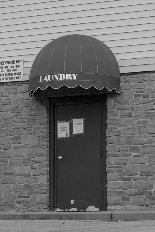 a picture of a closed laundry store