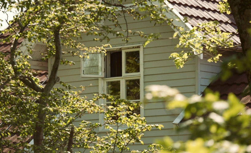 the windows on this house have been replaced