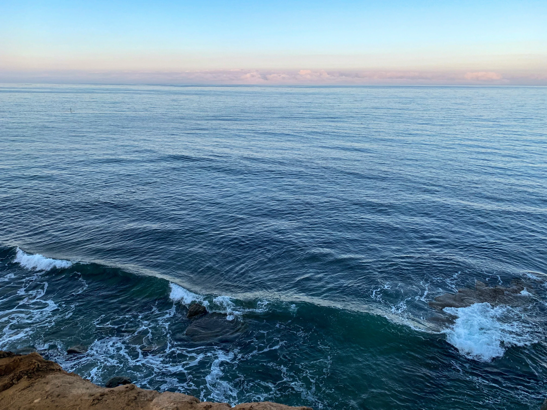 ocean with the horizon in the background