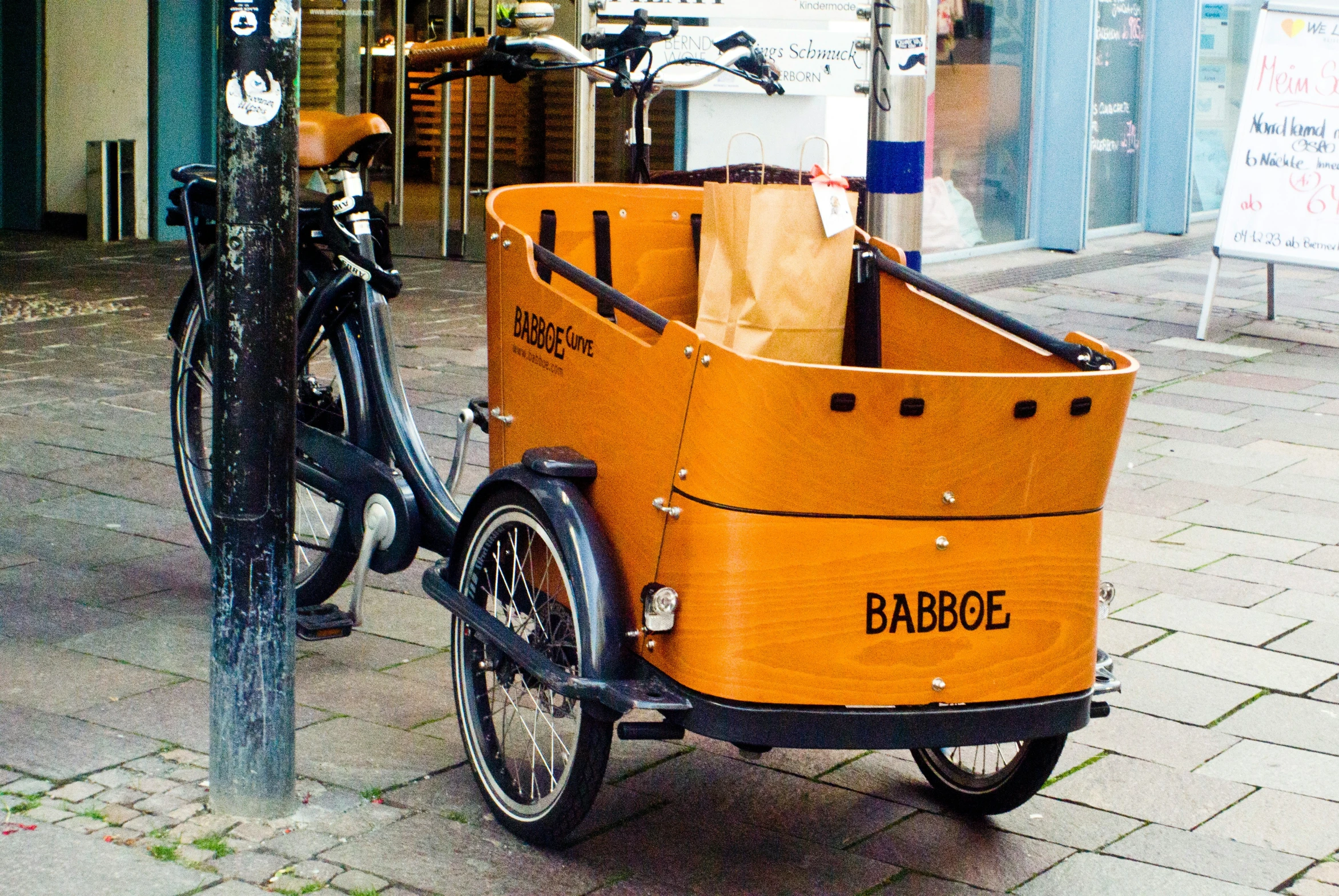 a bike that is sitting on the sidewalk