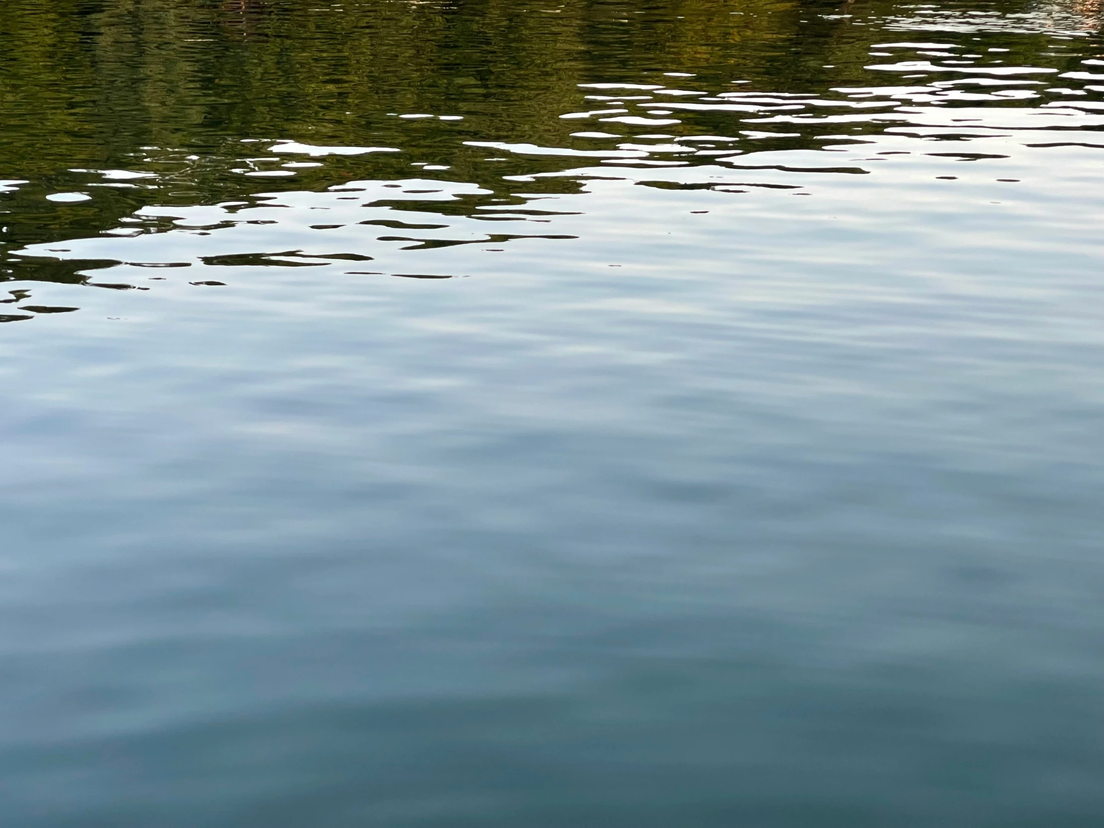 the blue water has been reflected in the light