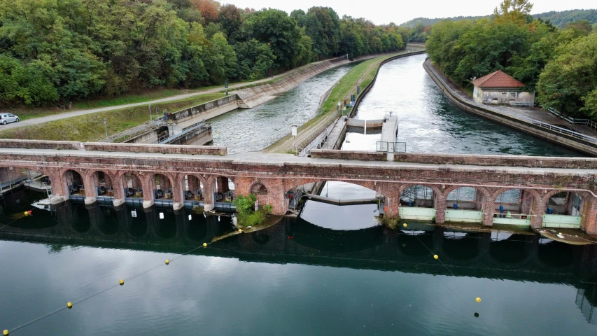 a view of the river that runs through a town