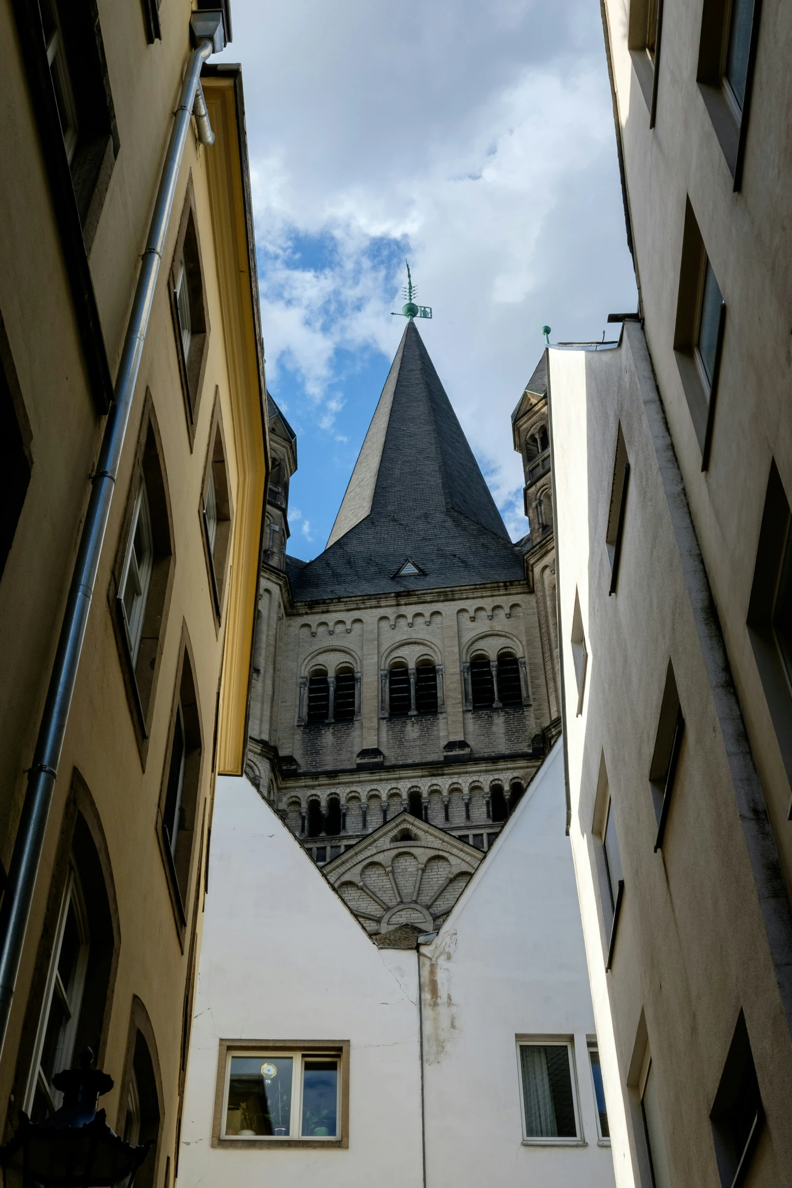 some buildings have two large steeples on the roof