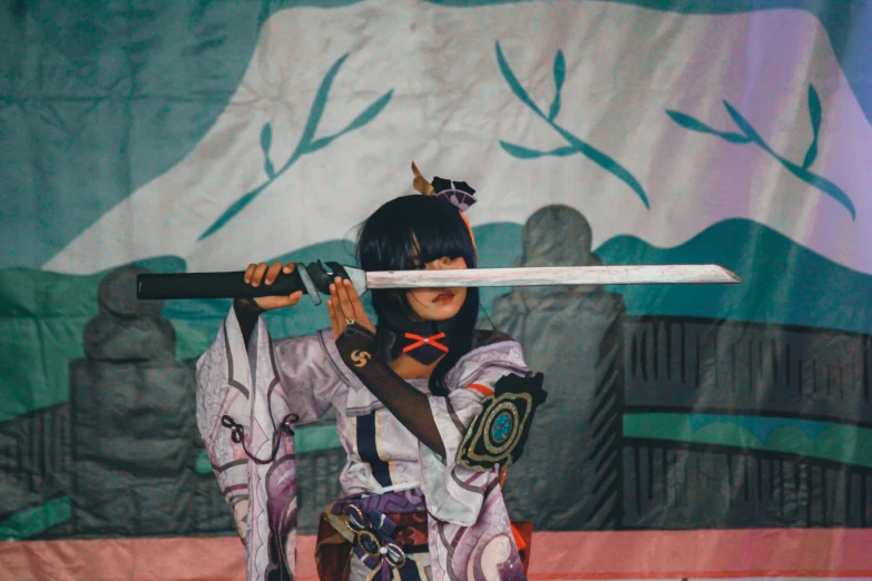 a female geisha cosplay dressed in white holding two swords