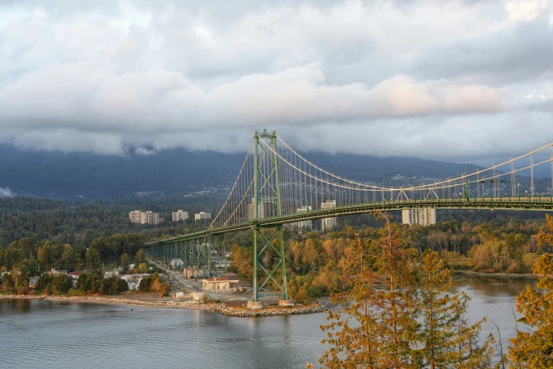 a bridge that is crossing over some water