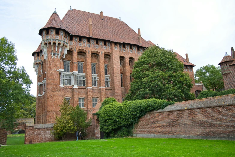 the building has an elaborate tower structure