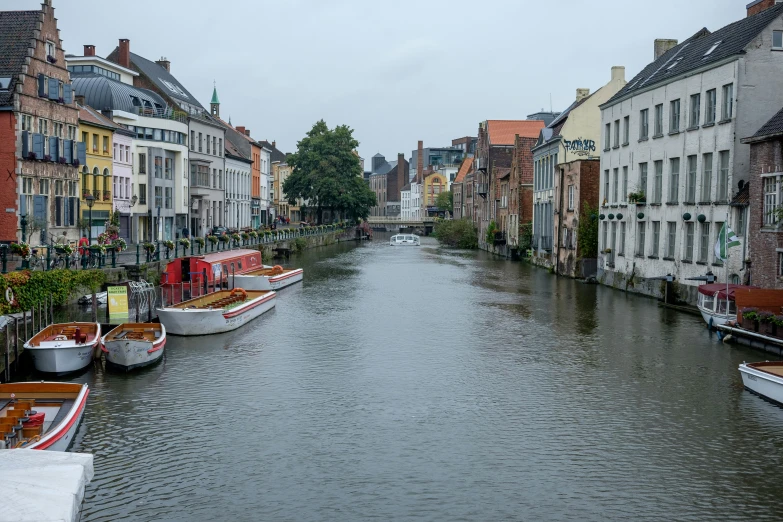 a river running through the middle of a small town