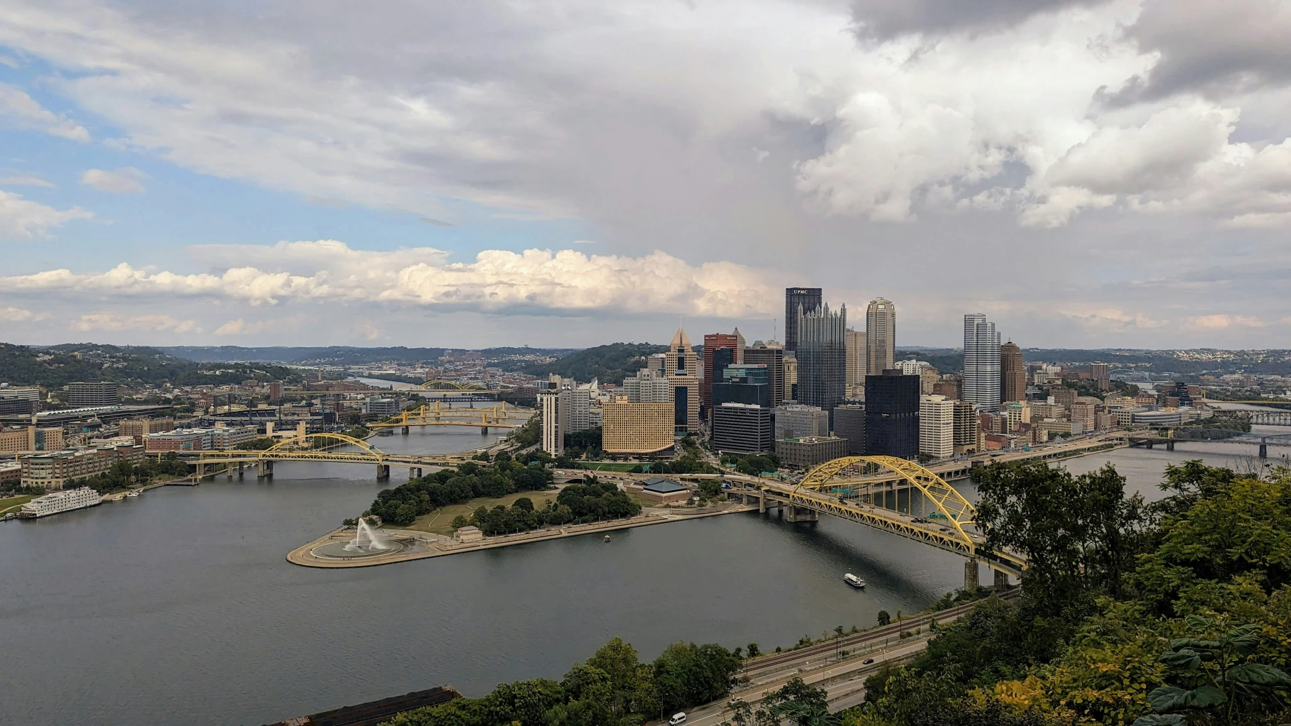 this is the view from a height of the city skyline