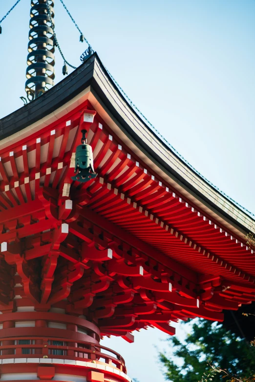 a tall structure with white tiles in the middle