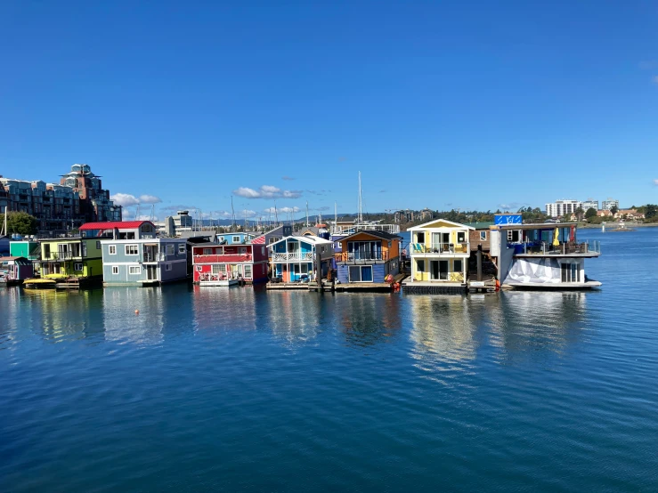 a body of water with many houses on it