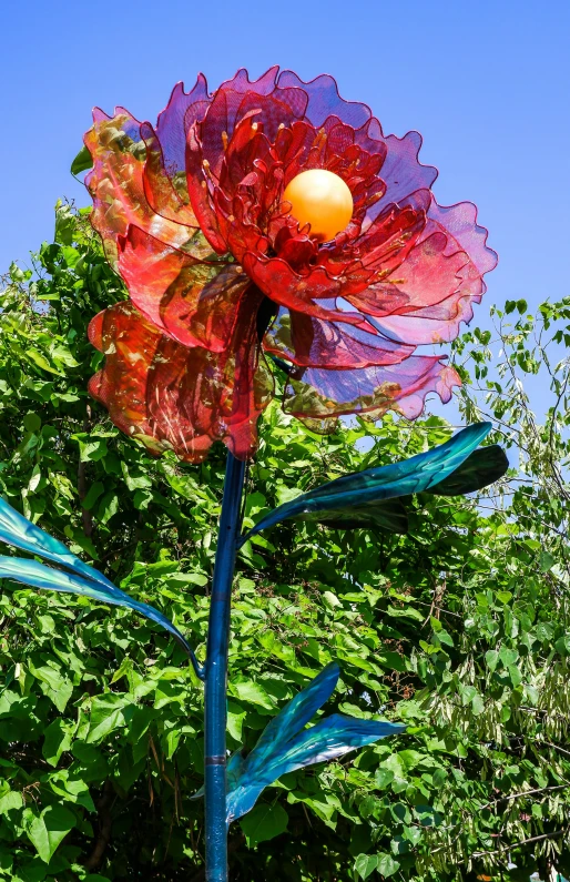 a giant flower with an unusual look on it