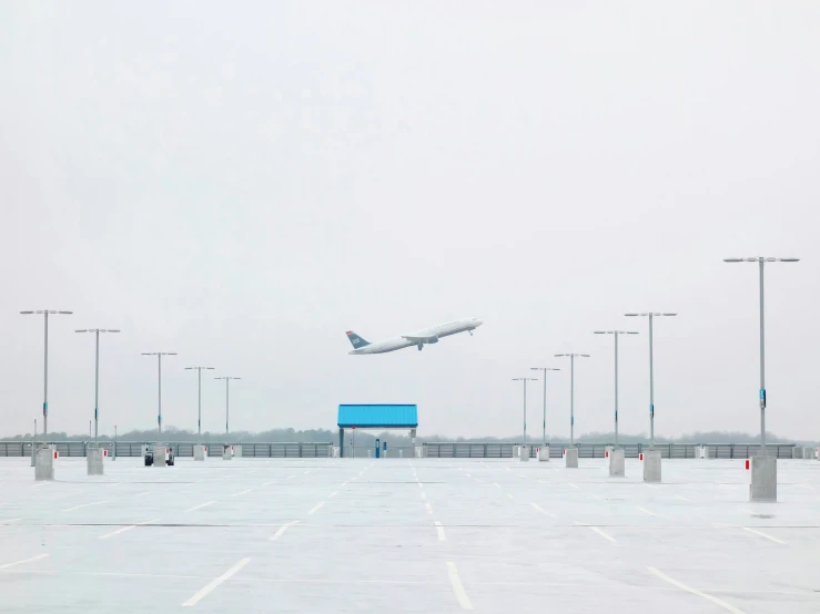 an airplane that is flying in the sky