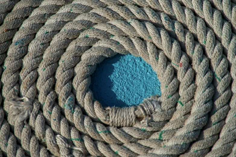 the ropes are round with a blue center in the middle