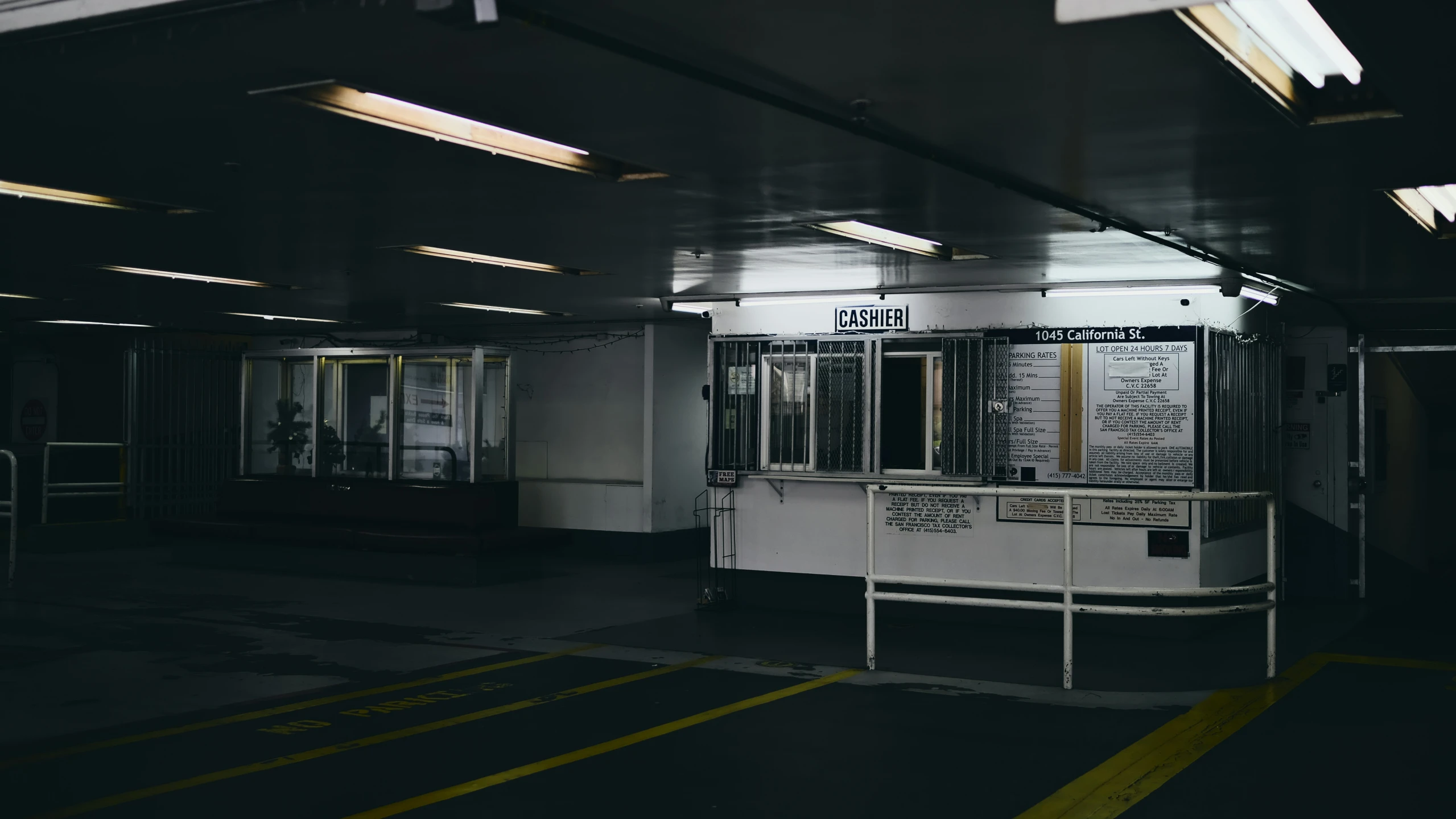 a train in a tunnel or subway that has a sign on the side