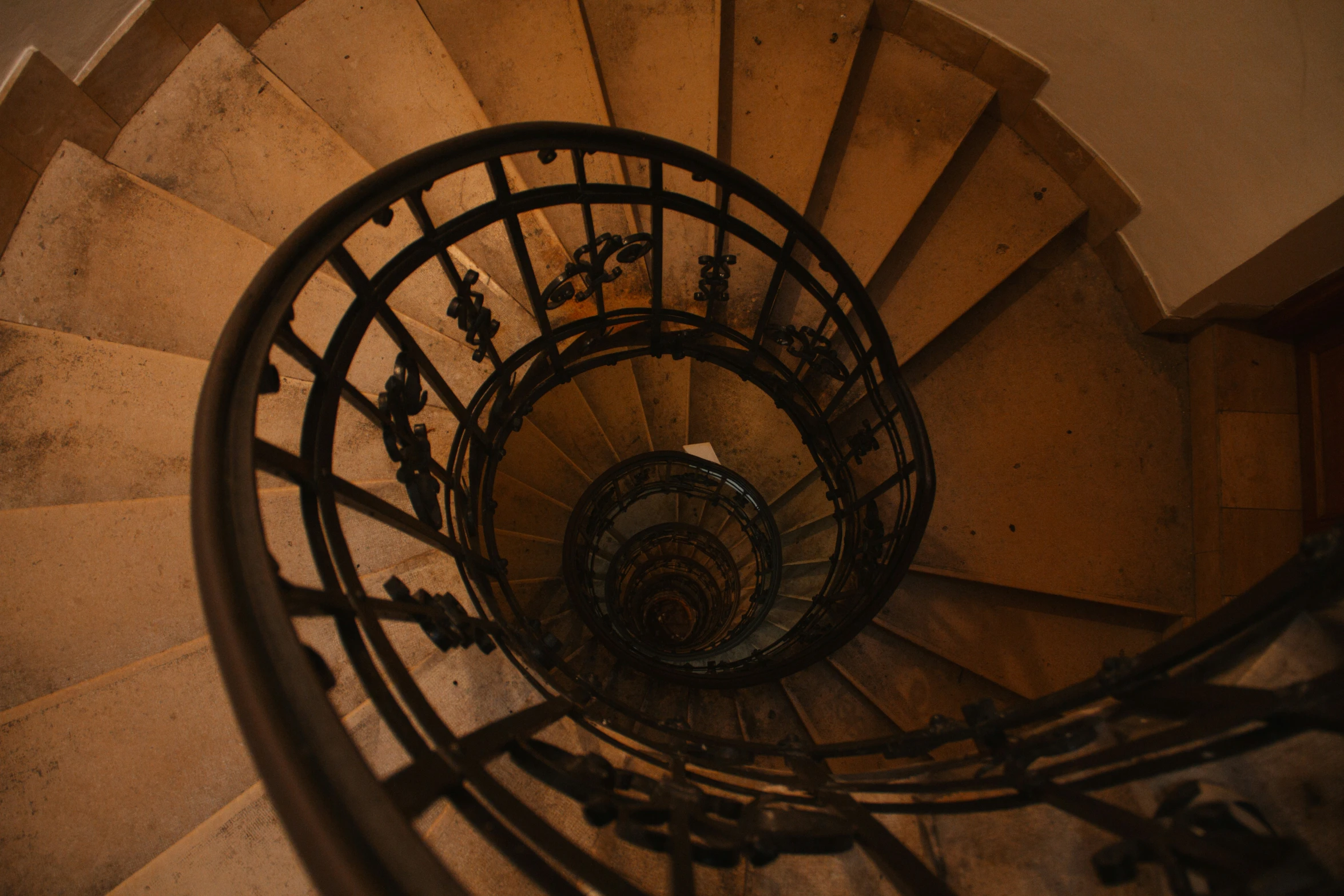 a spiral stair stair in an abandoned building