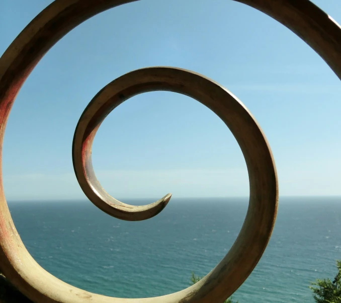 a sculpture that looks like the inside of a circle