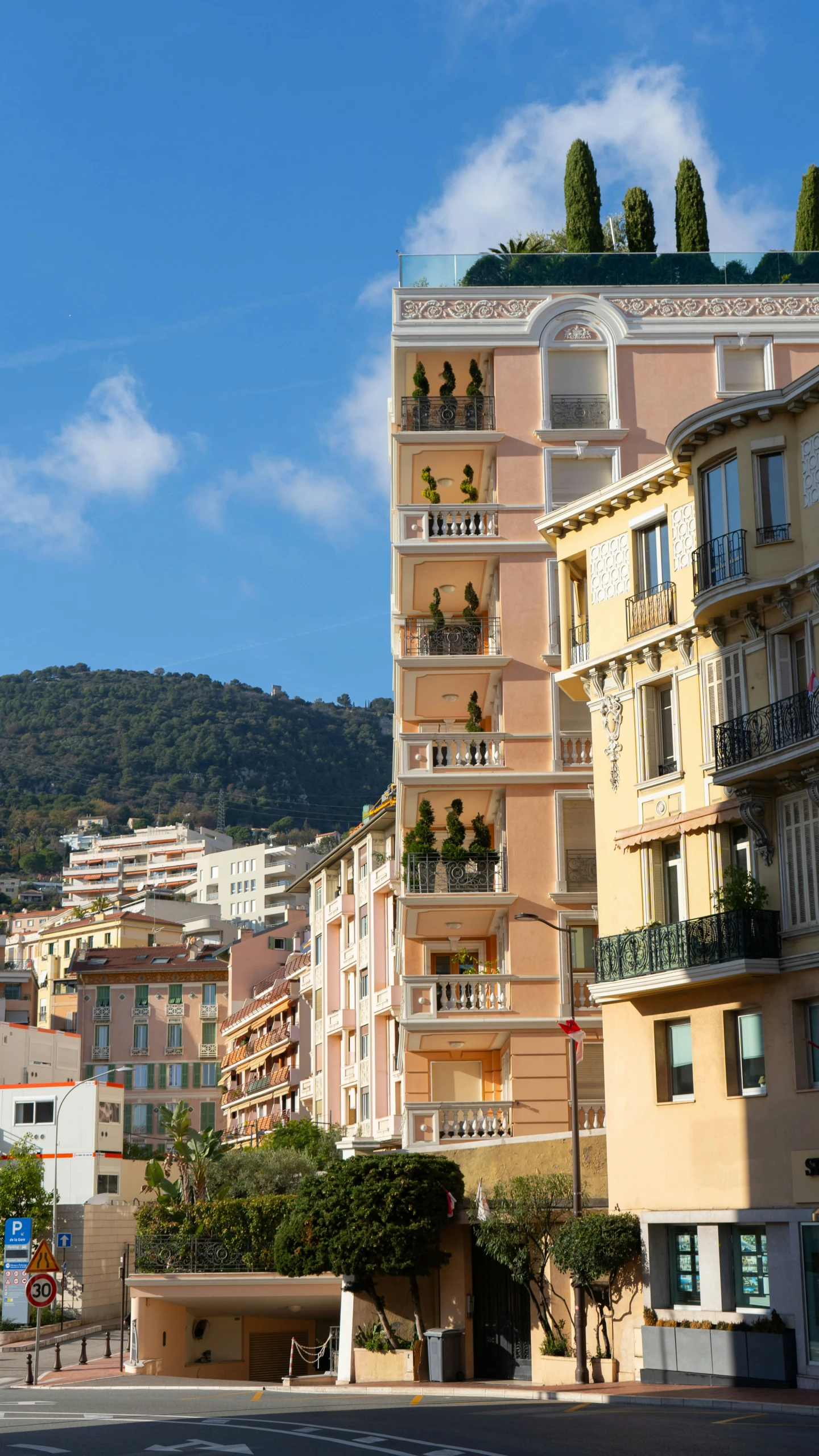 there is a street in the town that has many buildings on it