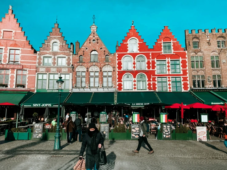 a picture of some buildings on a city street