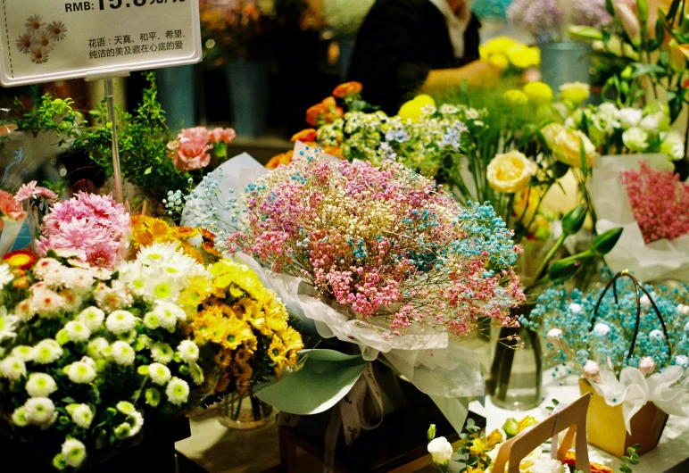 bouquets of different types and sizes are for sale