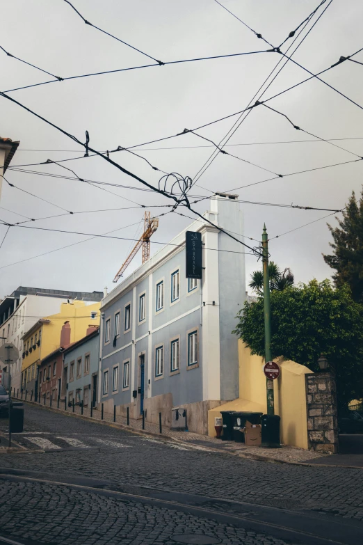 a building with no windows along the street