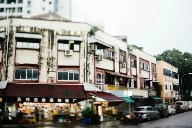 a large building with lots of windows on it