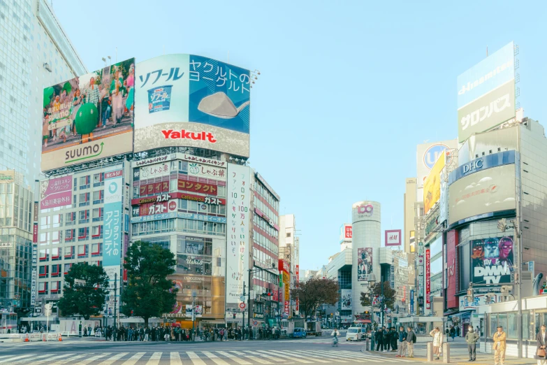 there are many tall buildings on this street